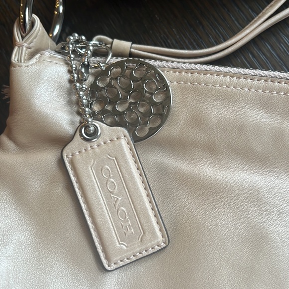 Y2K Coach Hobo Bag - Picture 3 of 7